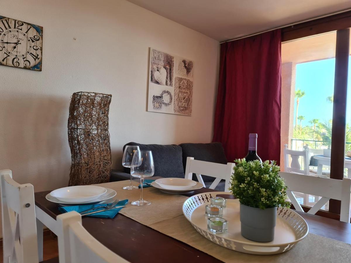 Vida Loca Only 190 Meters To The Sea, Balcony, Sea View, Pool, Wifi Apartment Playa Fanabe Luaran gambar